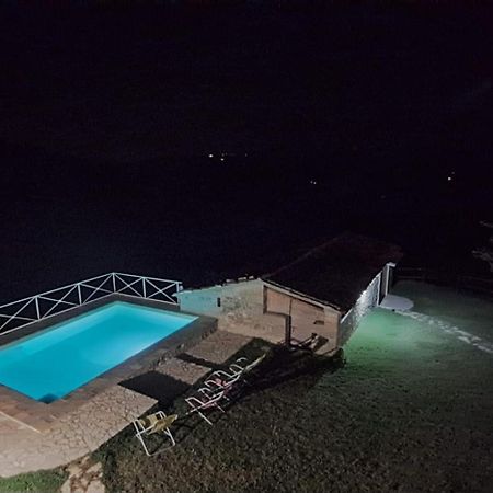 Casale Al Lago Con Piscina E Sauna Corbara  Luaran gambar
