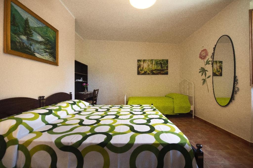 Casale Al Lago Con Piscina E Sauna Corbara  Luaran gambar